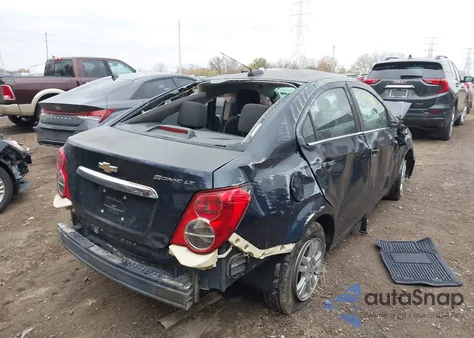 2015 Chevrolet Sonic Lt Auto из США, поврежденный, VIN 1G1JC5SH1F4216655